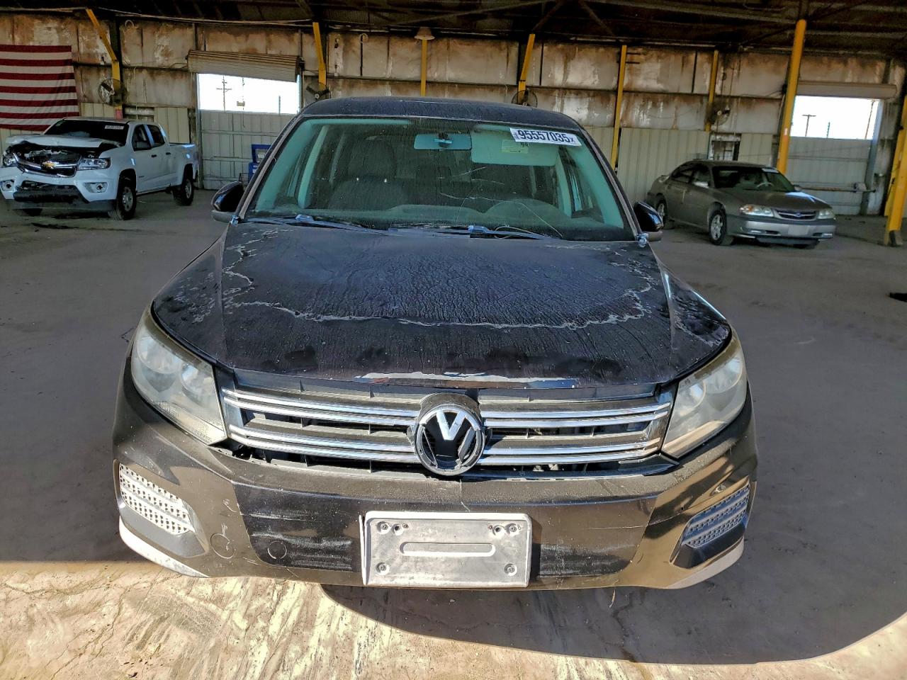 VOLKSWAGEN TIGUAN S