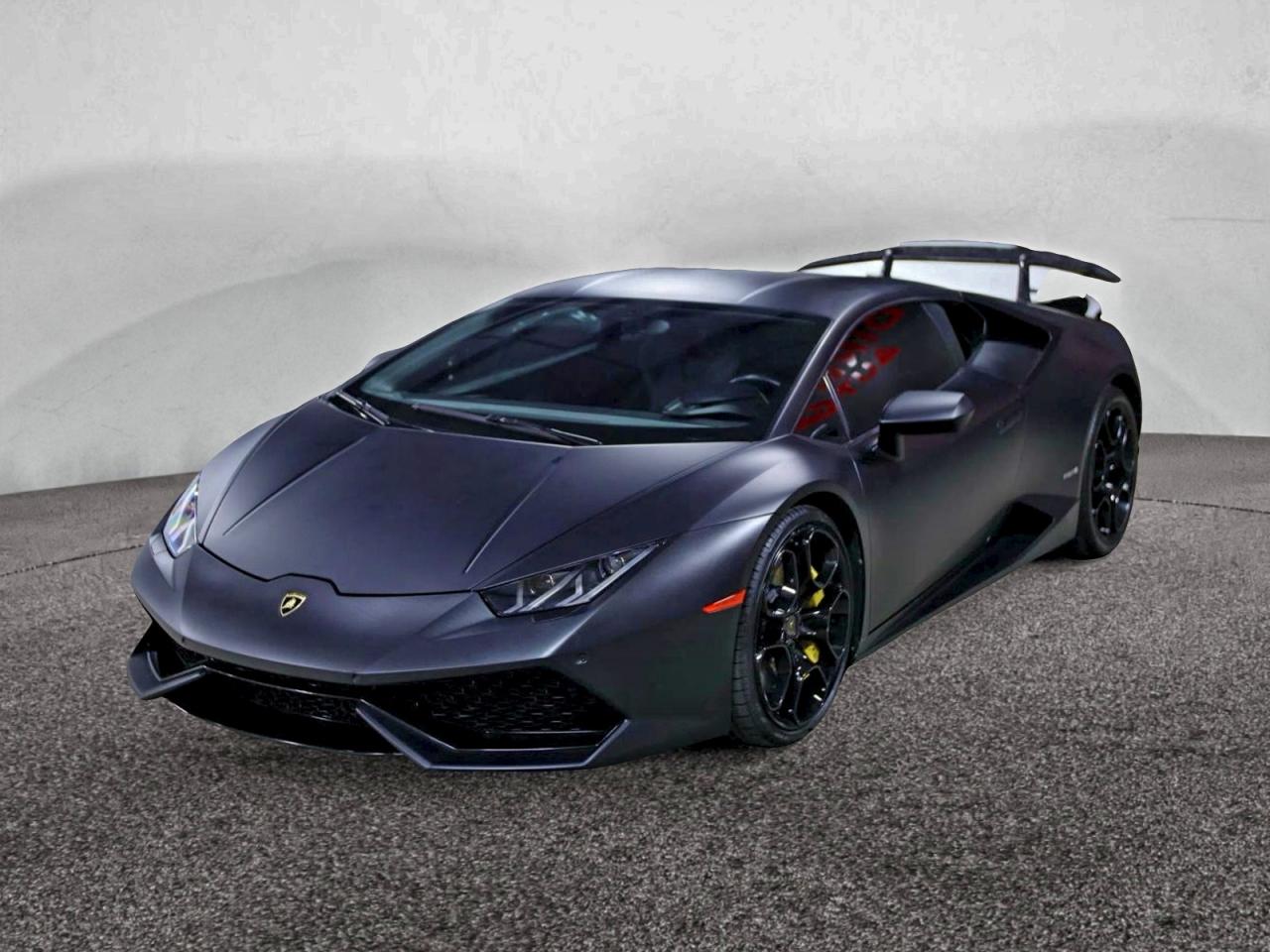 LAMBORGHINI HURACAN