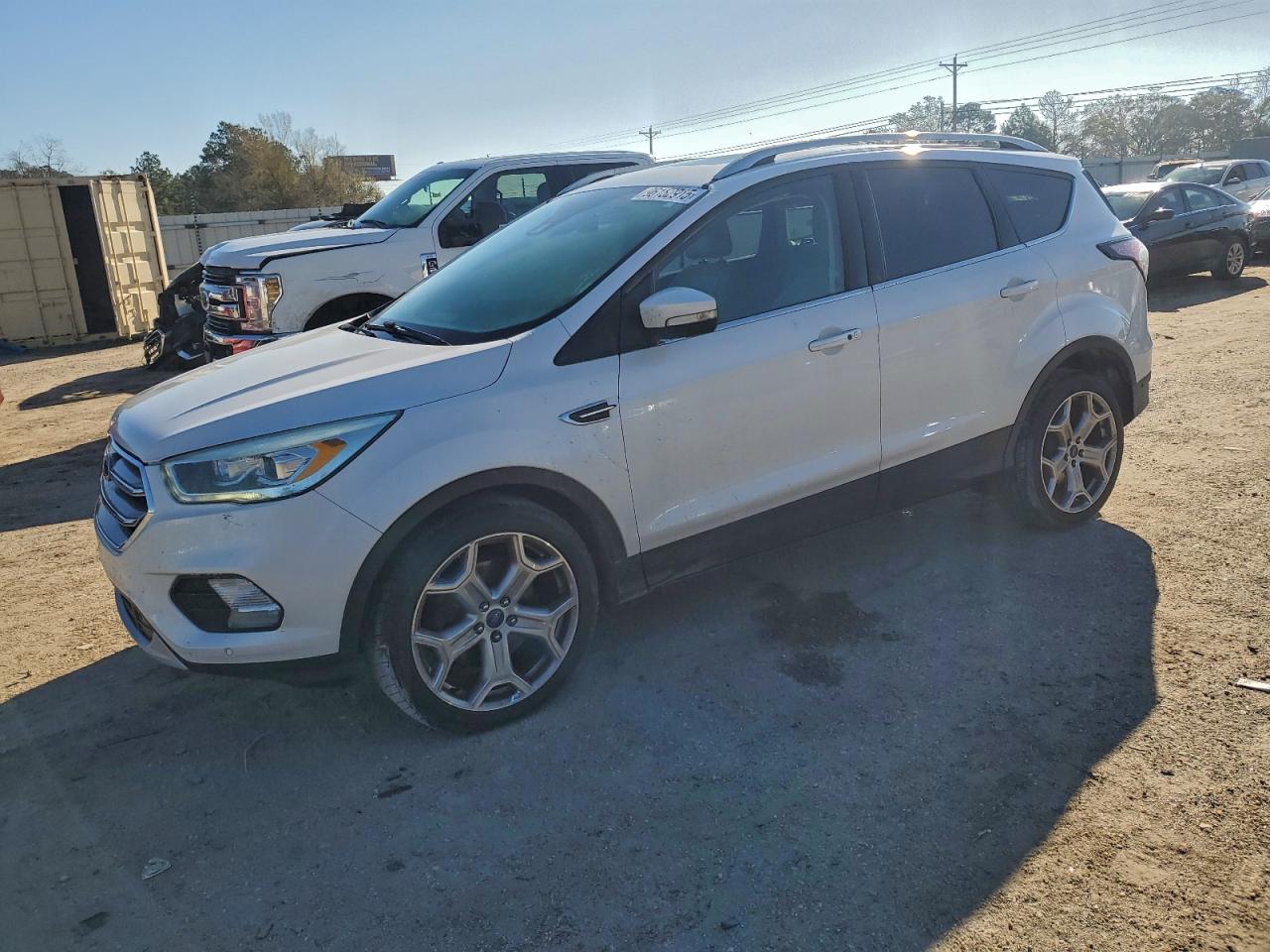 FORD ESCAPE TITANIUM