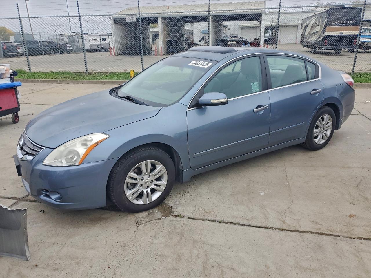 NISSAN ALTIMA BASE