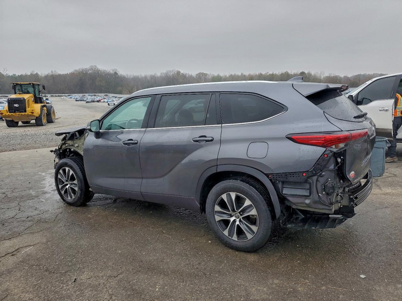 TOYOTA HIGHLANDER XLE