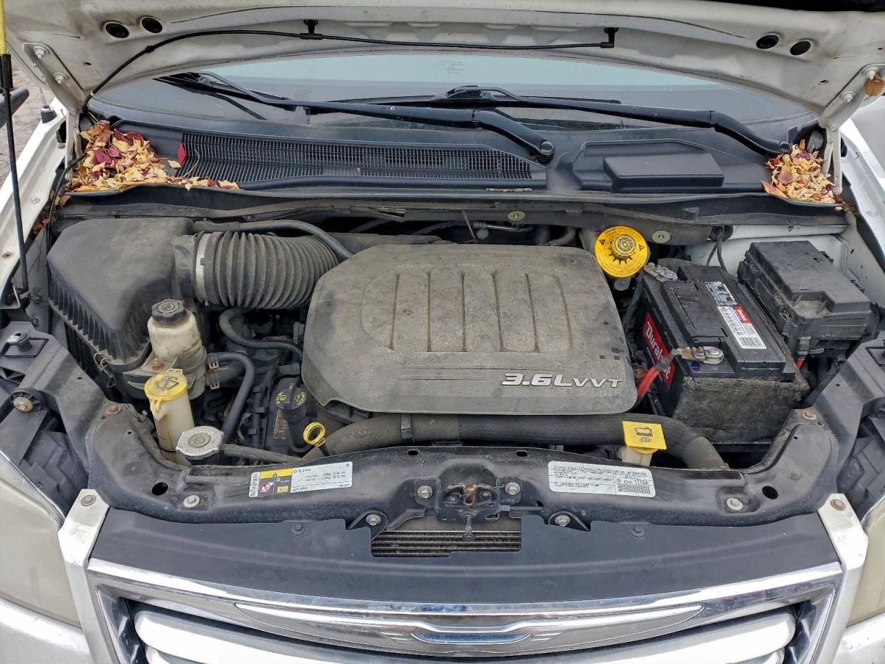 CHRYSLER TOWN & COUNTRY TOURING