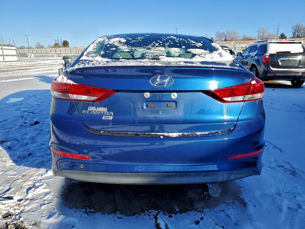 HYUNDAI ELANTRA SE