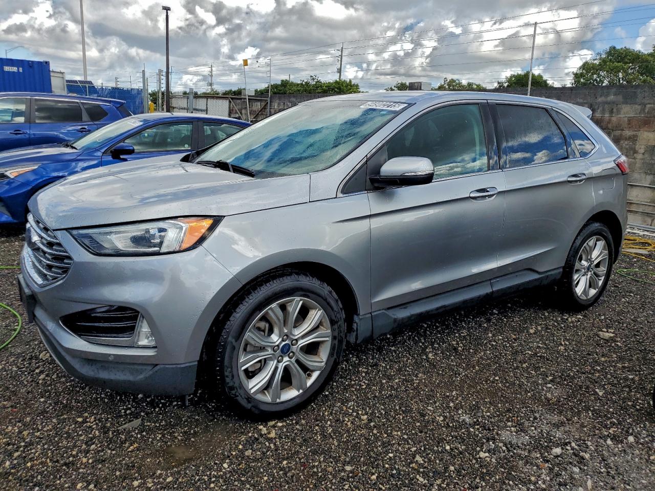 FORD EDGE TITANIUM