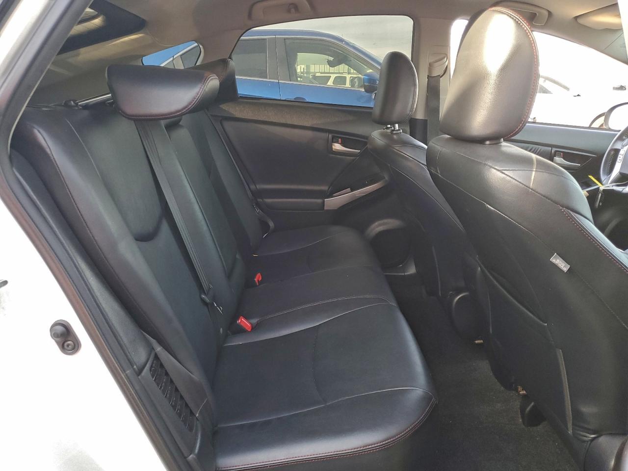 Lot #3318186948 2013 TOYOTA PRIUS