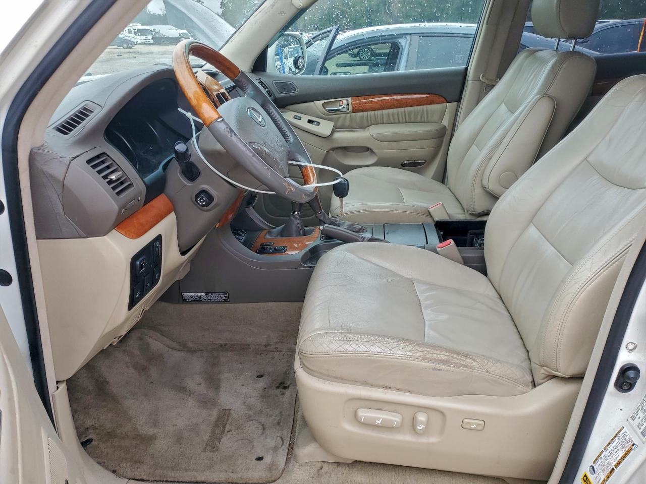 Lot #3309255627 2004 LEXUS GX 470