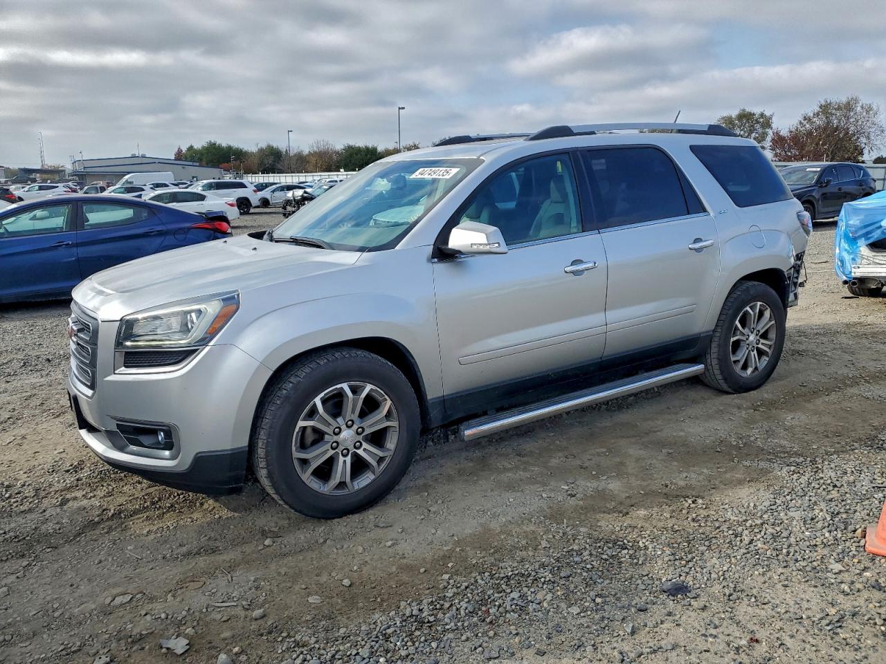 GMC ACADIA SLT-1