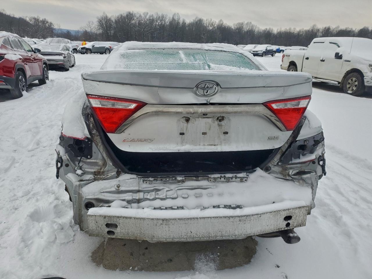 Lot #3316718413 2015 TOYOTA CAMRY LE
