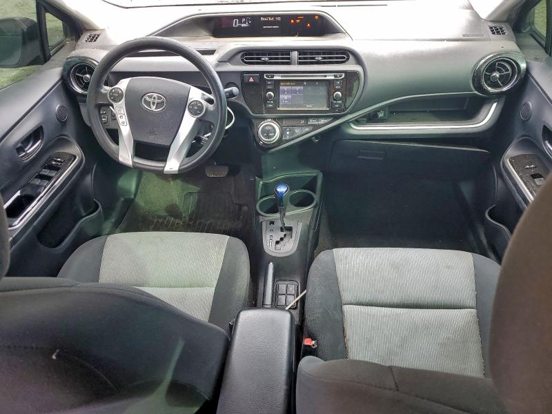 2015 TOYOTA PRIUS C #3303709524