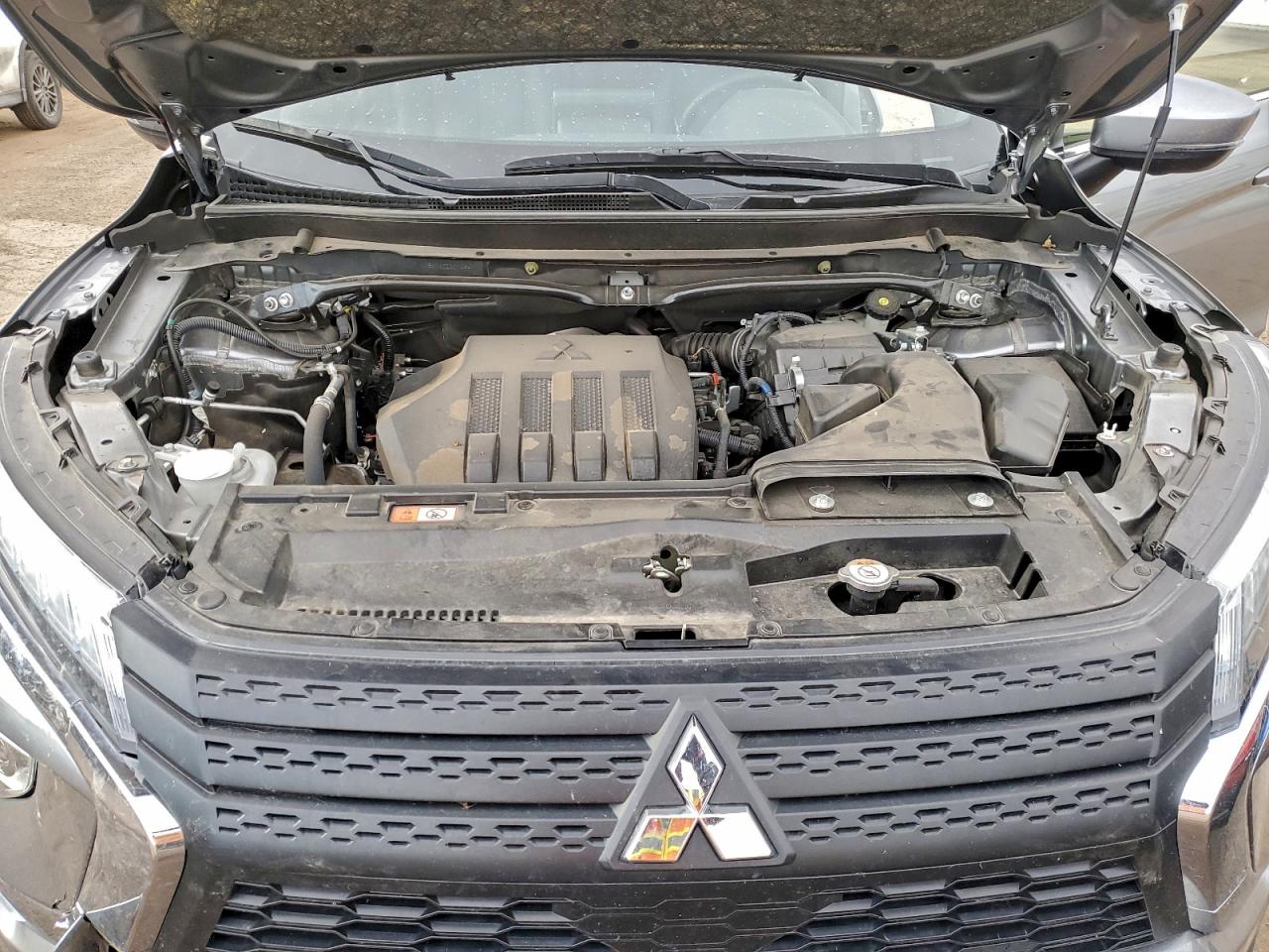 MITSUBISHI ECLIPSE SE