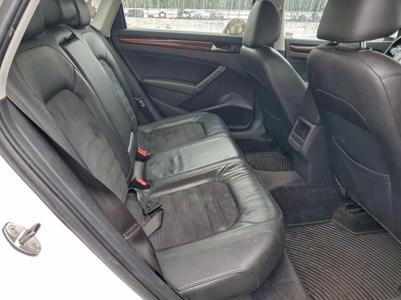 2012 VOLKSWAGEN PASSAT SEL #3303743446