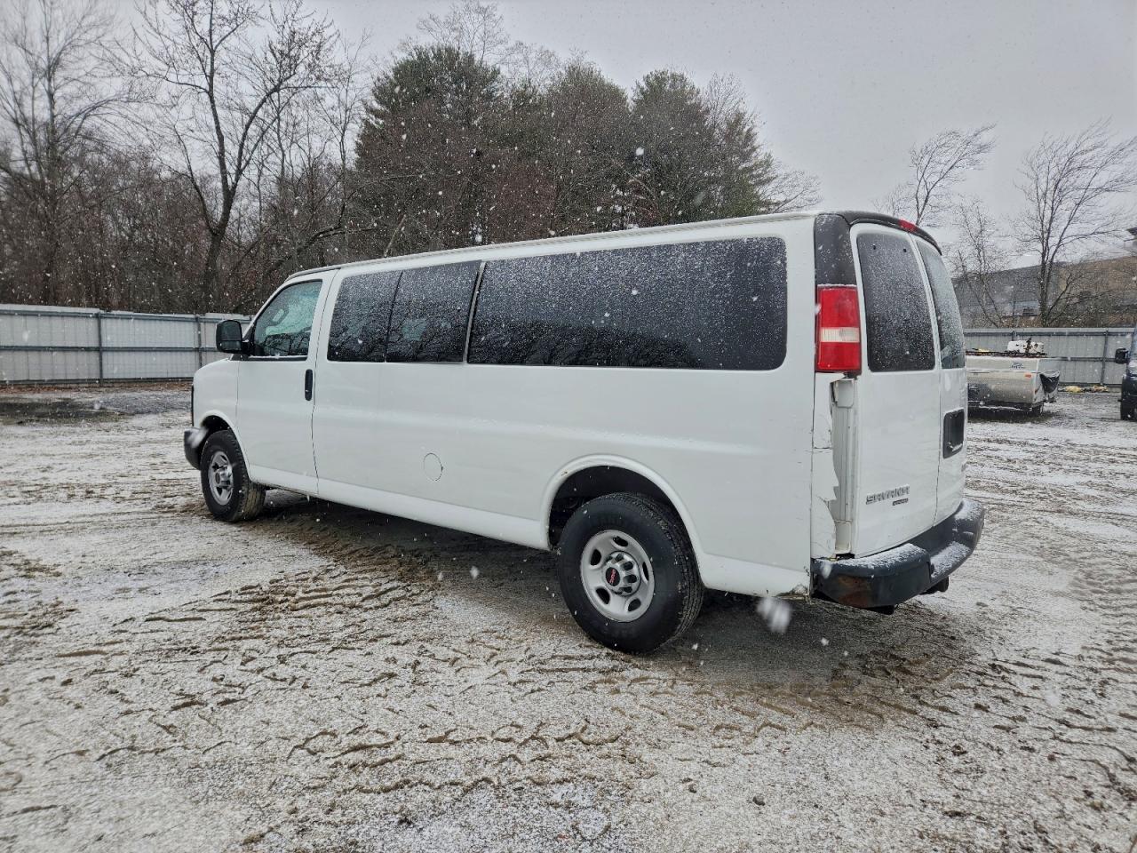 GMC SAVANA G3500 LS