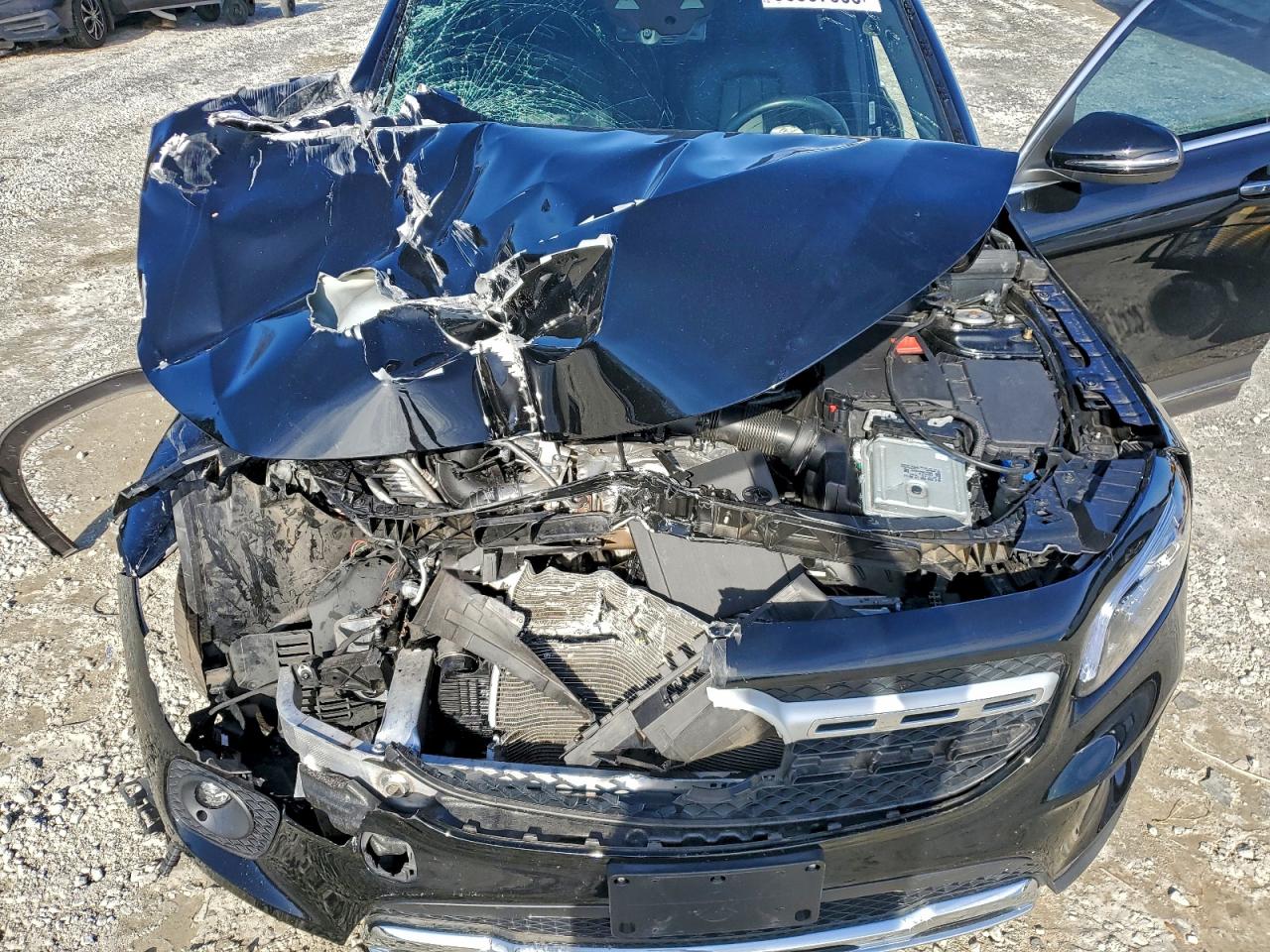 MERCEDES-BENZ GLB-CLASS 250 4MATIC