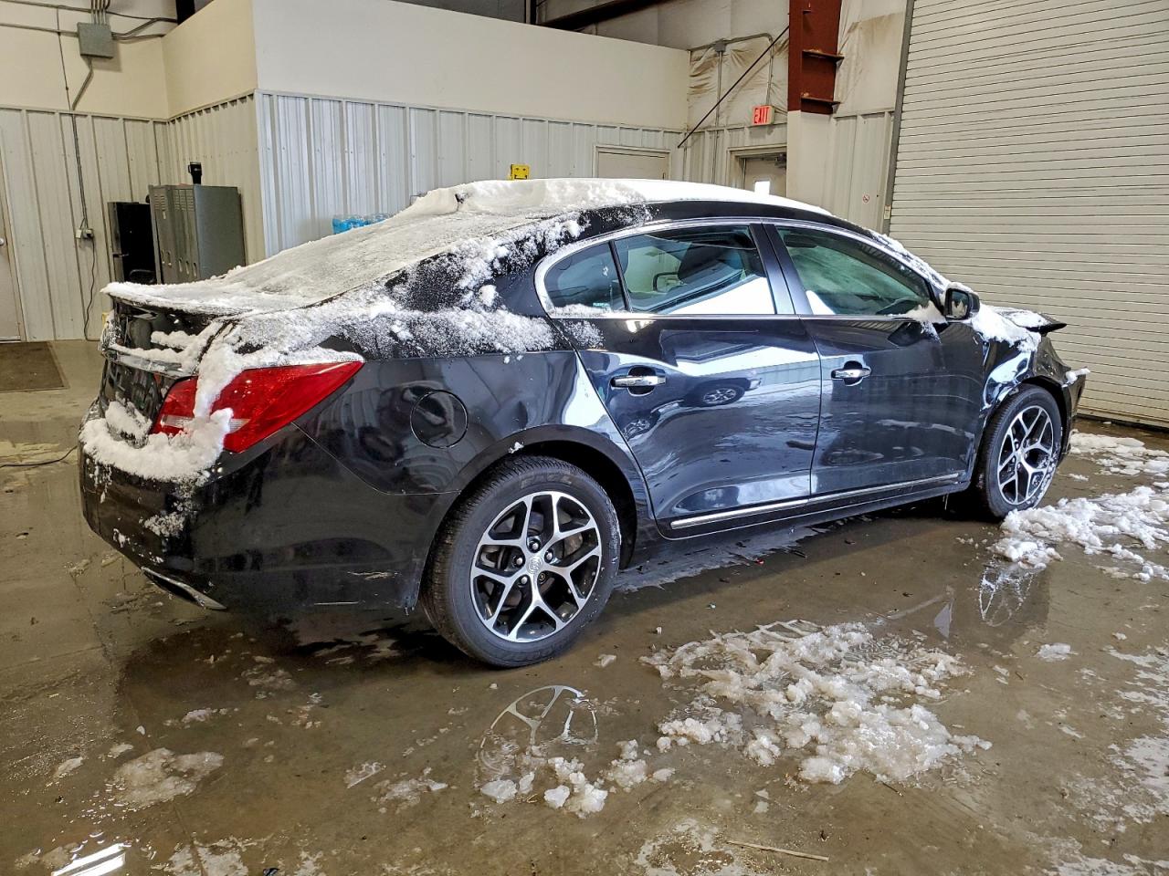 BUICK LACROSSE SPORT TOURING