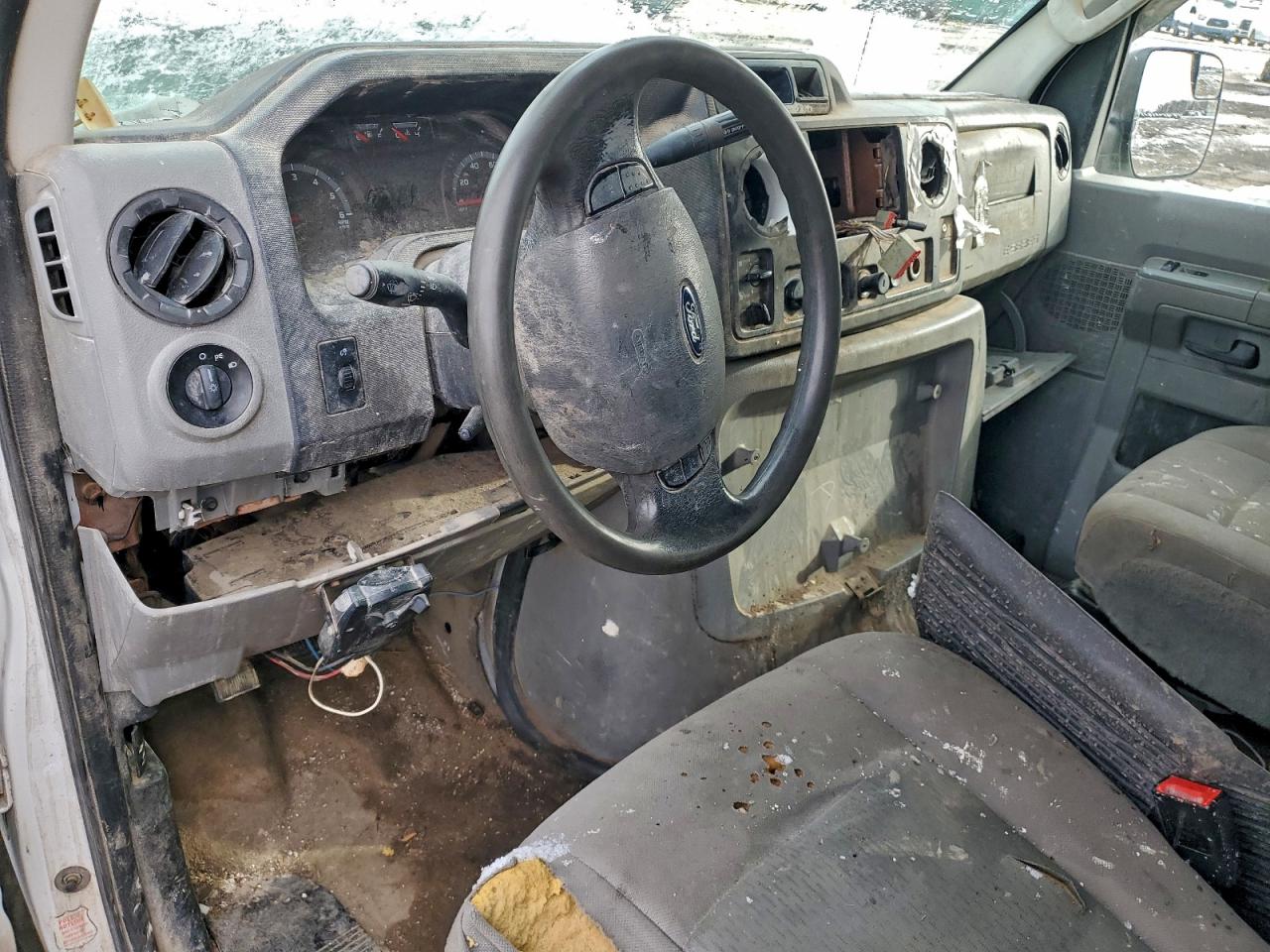 FORD ECONOLINE E350 SUPER DUTY WAGON