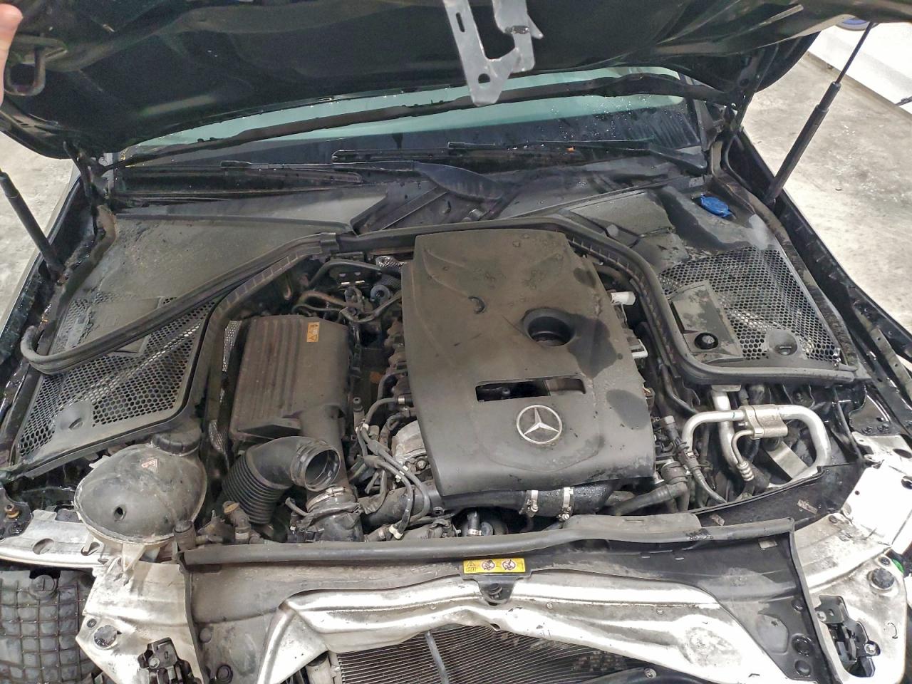 MERCEDES-BENZ C-CLASS 300 4MATIC