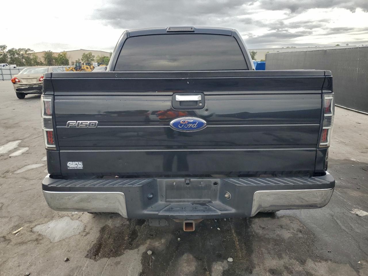 FORD F-150 SUPERCREW