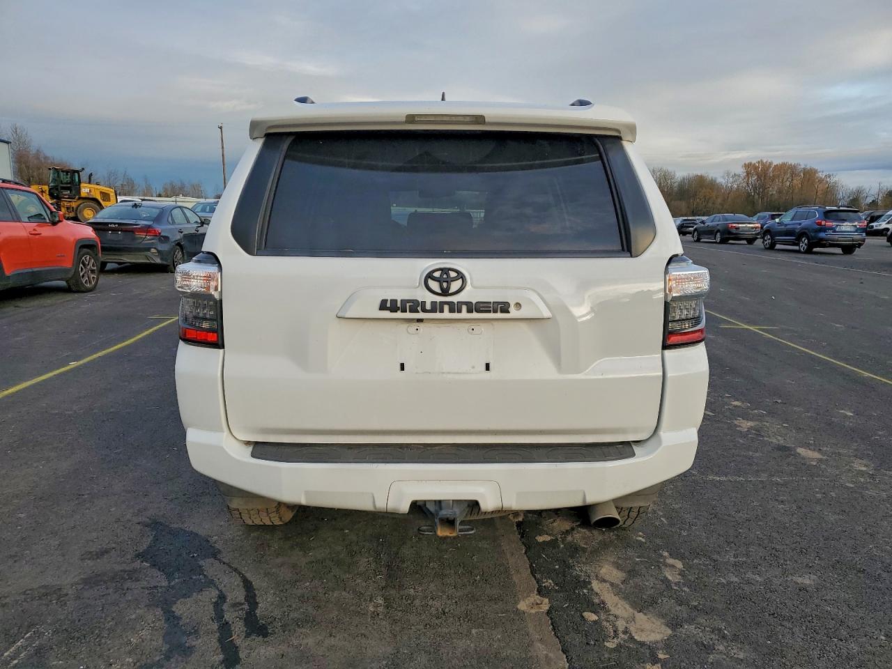 TOYOTA 4RUNNER SR5/SR5 PREMIUM