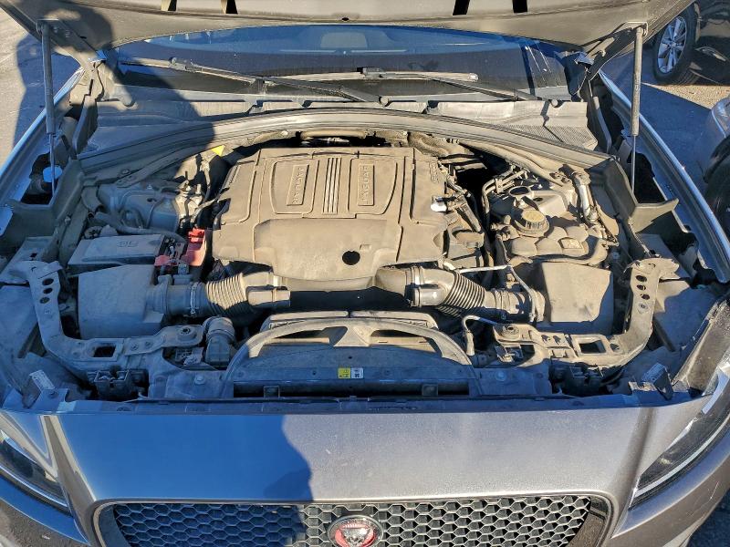 2017 JAGUAR F-PACE PRE #3304908545