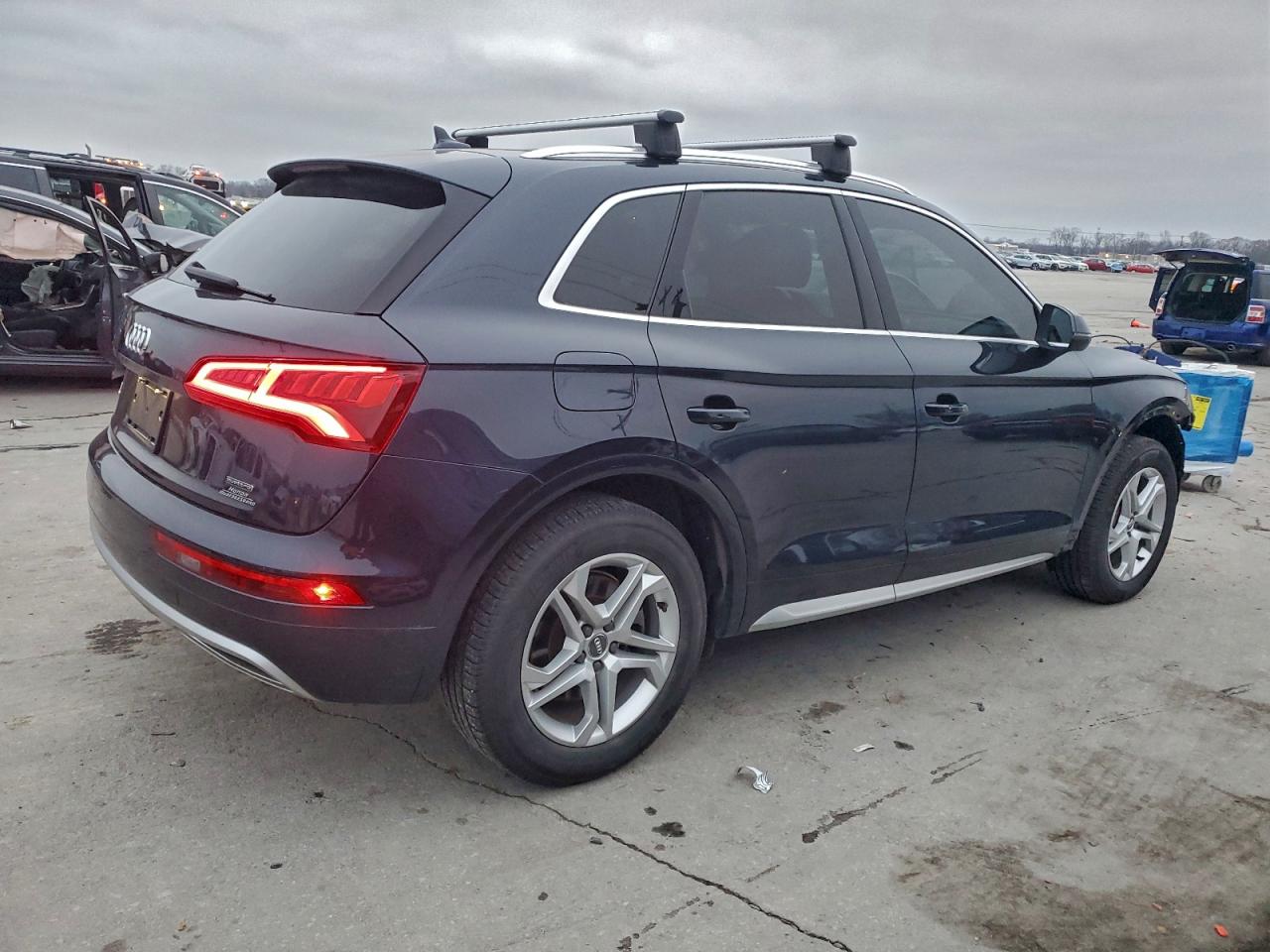 AUDI Q5 PREMIUM