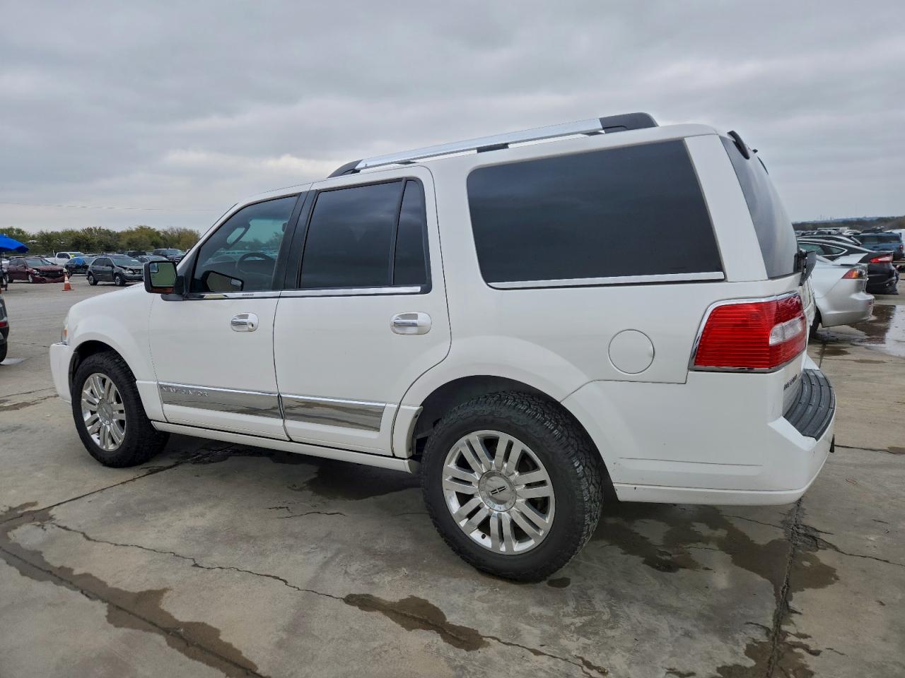 LINCOLN NAVIGATOR