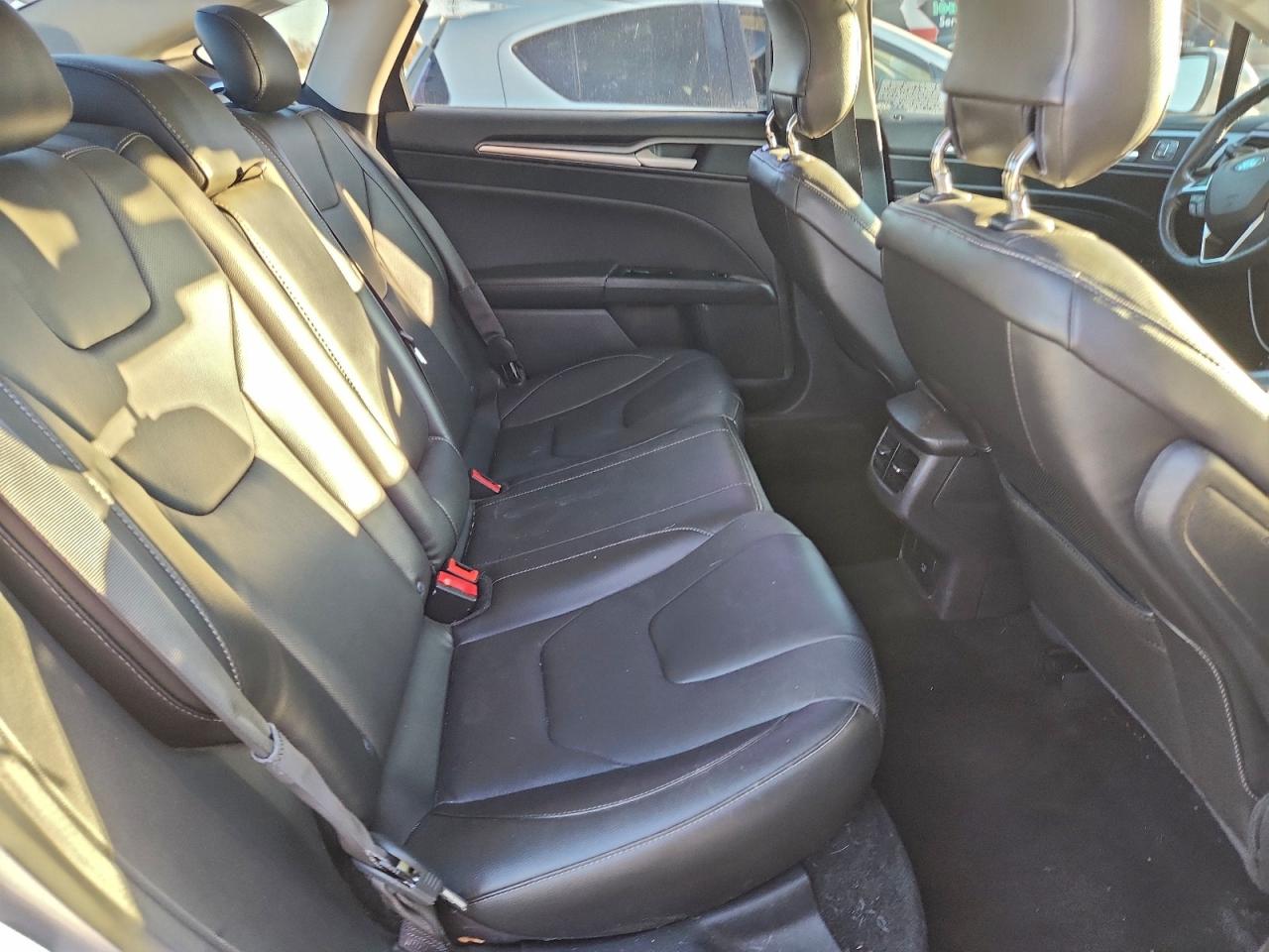 Lot #3318016543 2014 FORD FUSION TIT