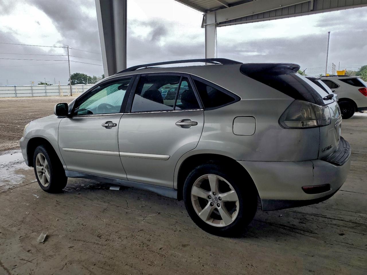 Lot #3311550276 2004 LEXUS RX 330