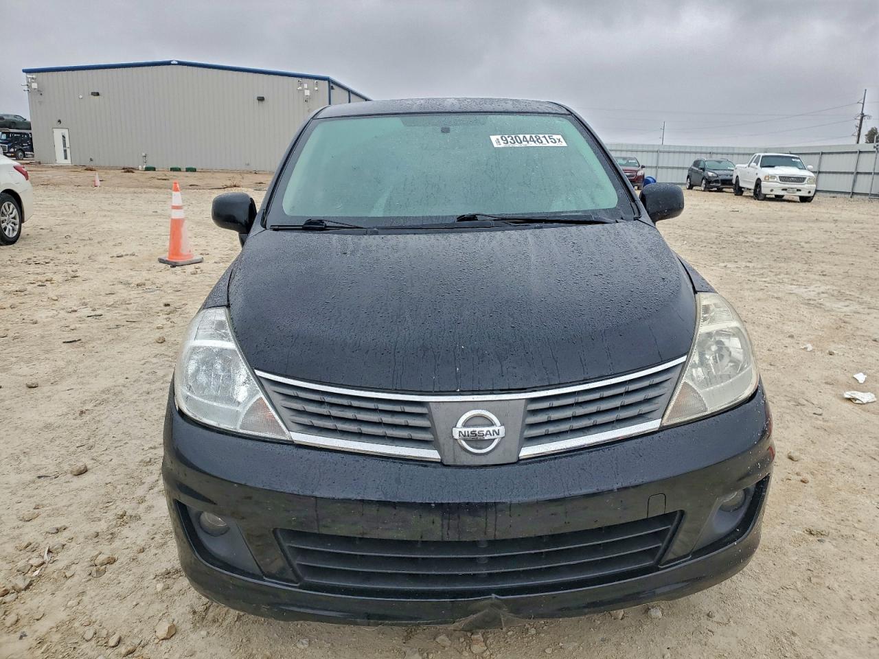 NISSAN VERSA S
