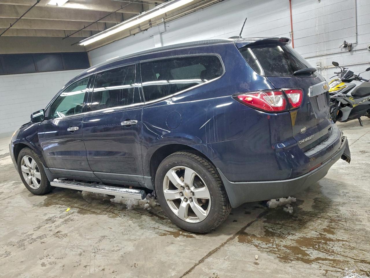 CHEVROLET TRAVERSE LT