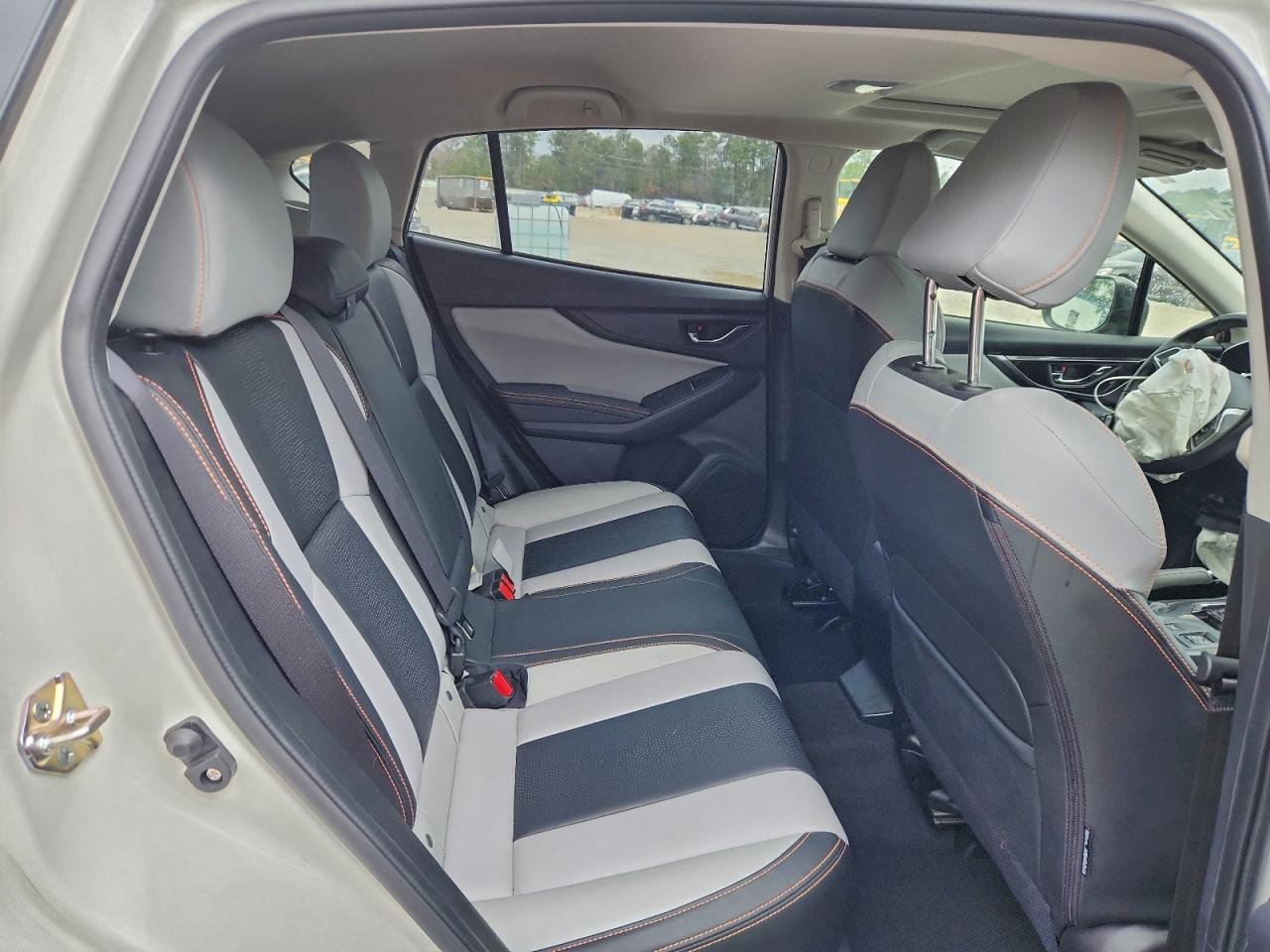 SUBARU CROSSTREK LIMITED