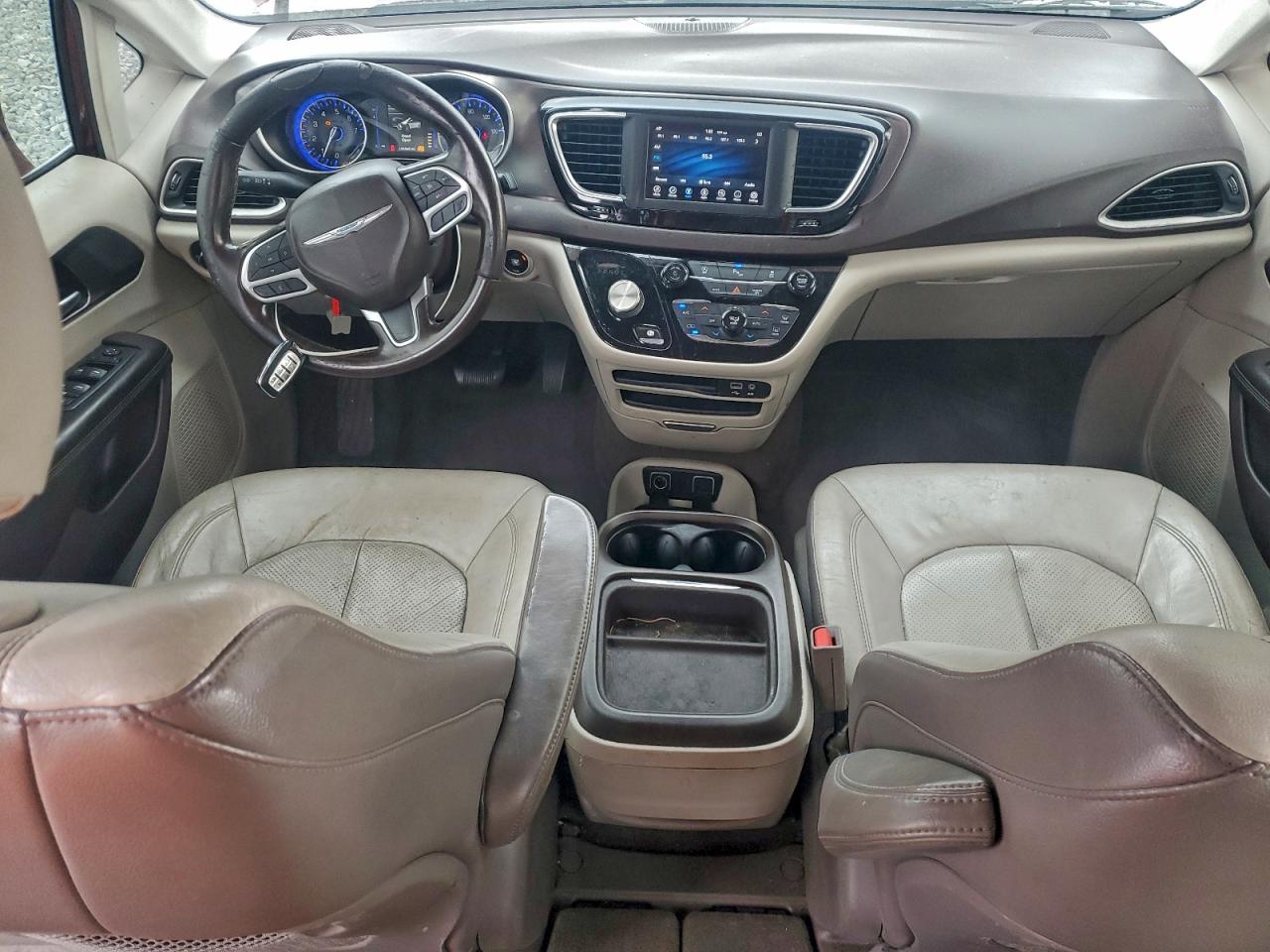 Lot #3316837706 2018 CHRYSLER PACIFICA T