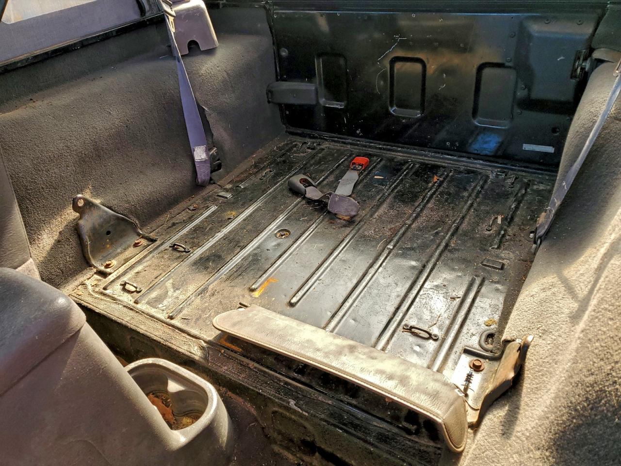 Lot #3311531250 2002 JEEP WRANGLER /