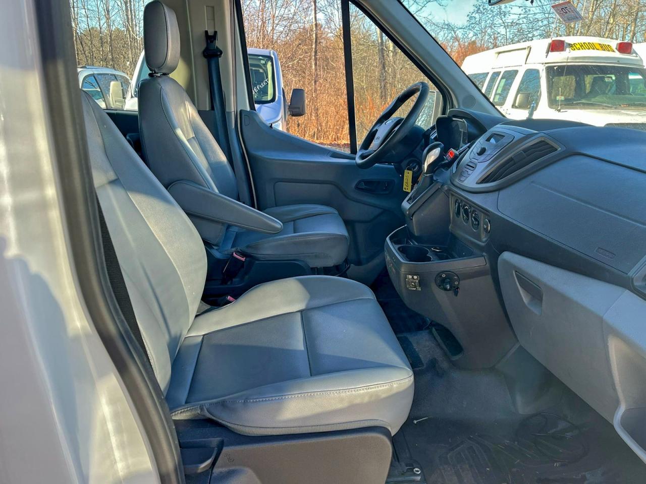 Lot #3302667059 2016 FORD TRANSIT T-