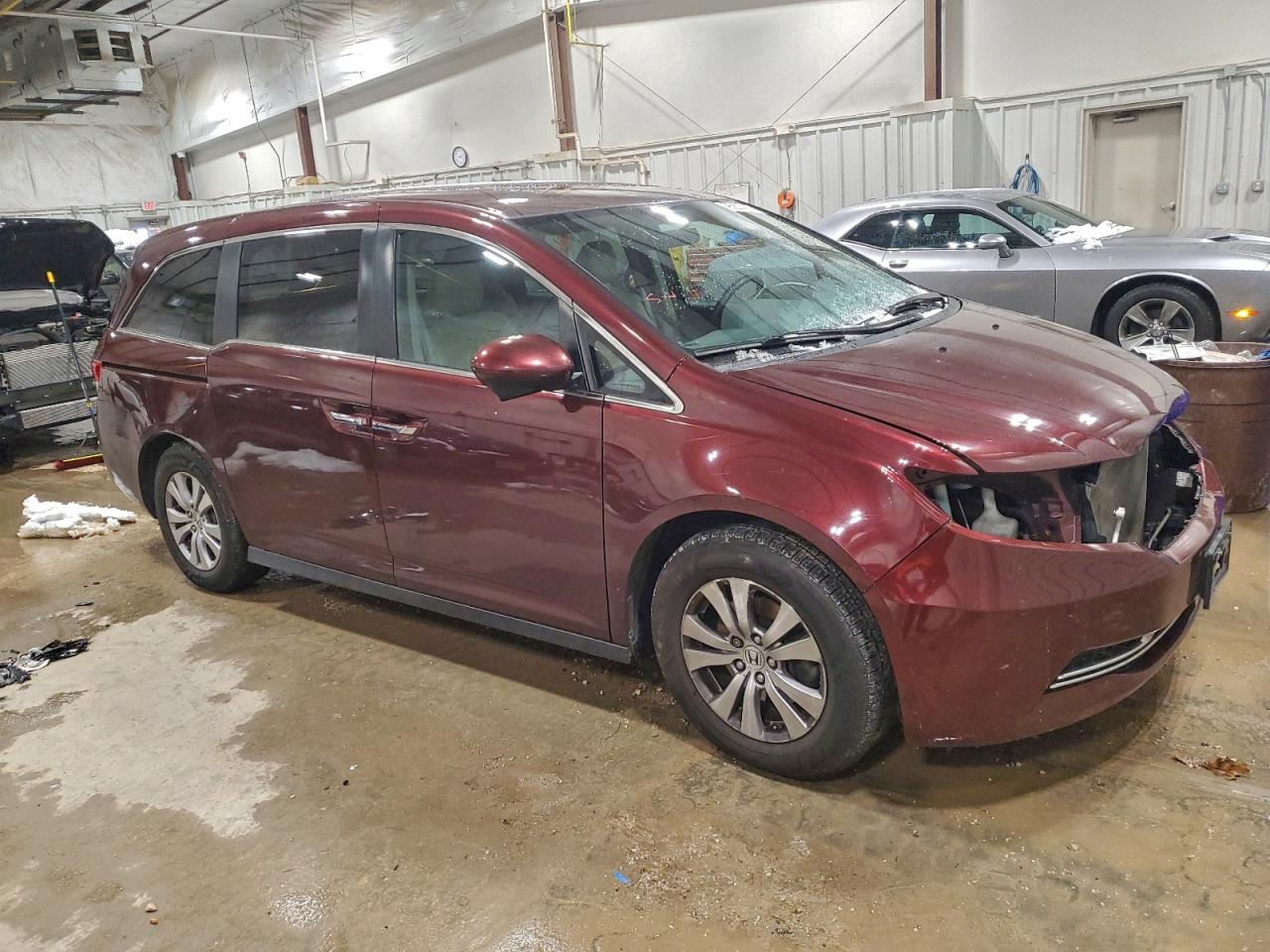 Lot #3309625053 2016 HONDA ODYSSEY SE