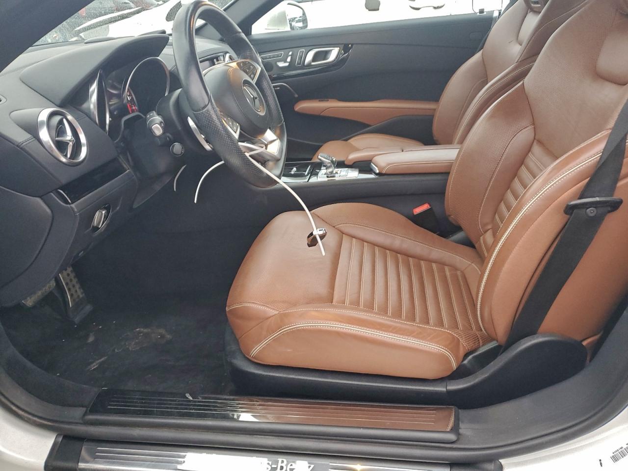 MERCEDES-BENZ SL-CLASS 550