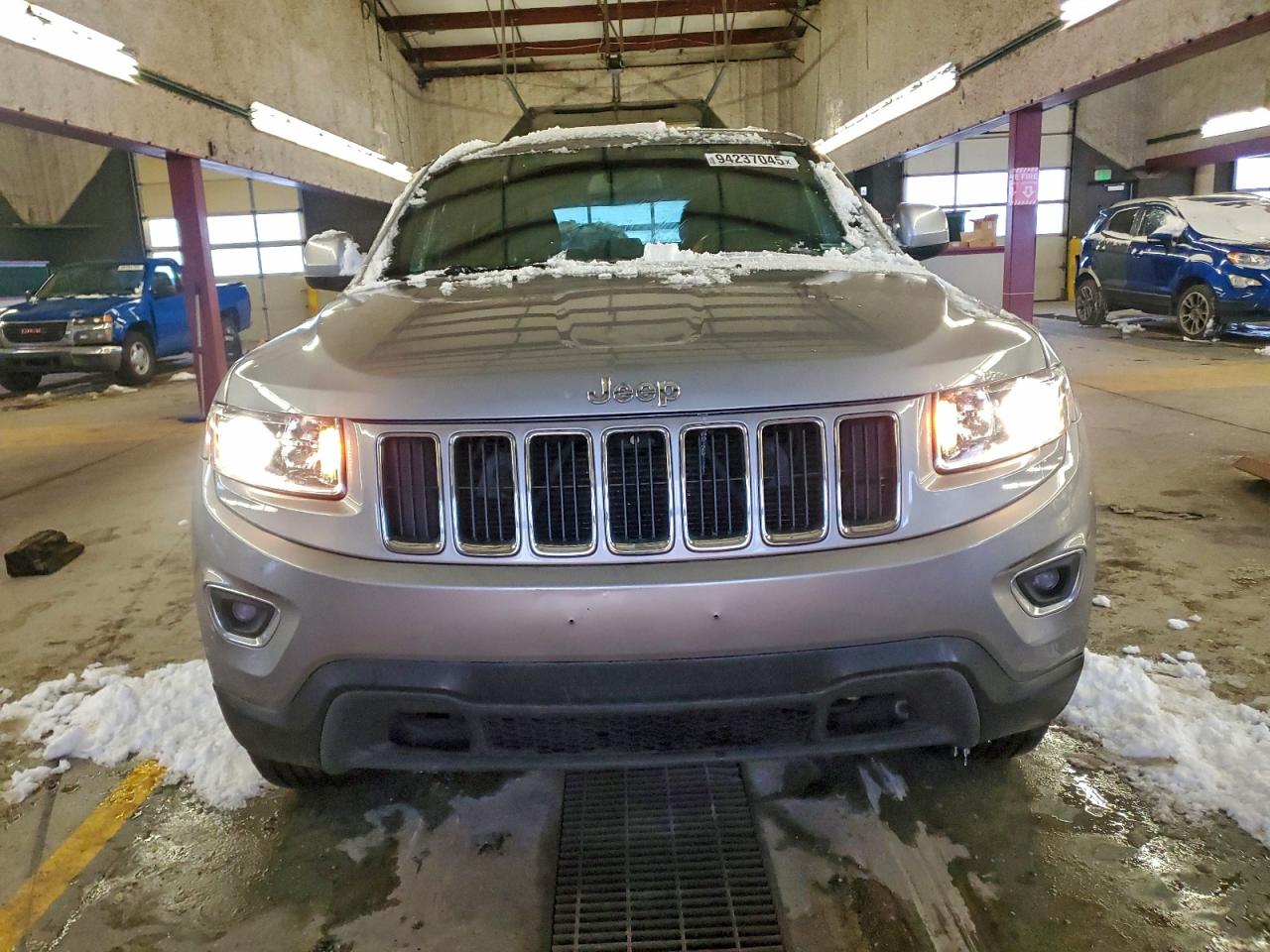 JEEP GRAND CHEROKEE LAREDO
