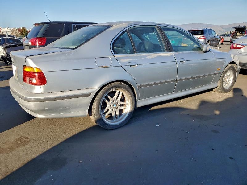 1997 BMW 528 I AUTO #3309174703