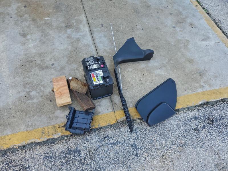 2017 GMC SIERRA C15 #3309396989