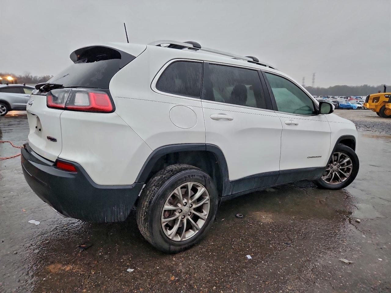 JEEP GRAND CHEROKEE LATITUDE PLUS
