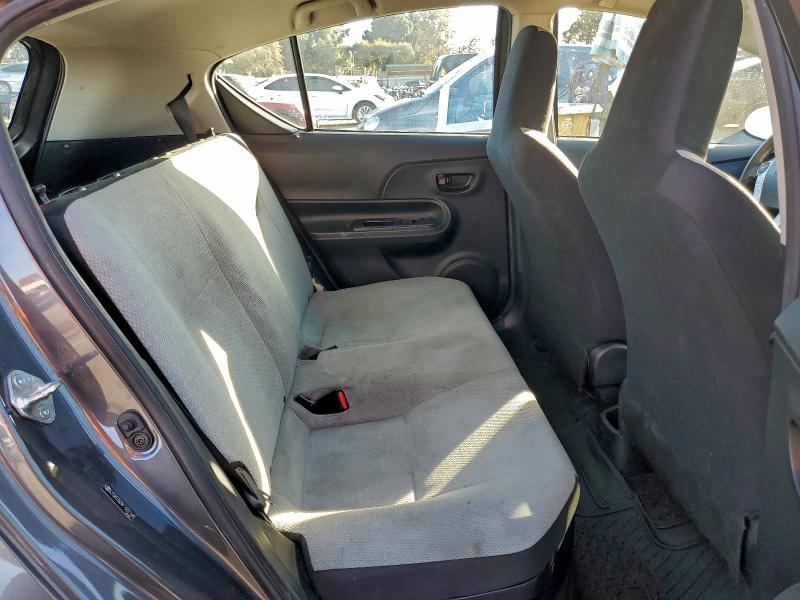 2015 TOYOTA PRIUS C #3304530479