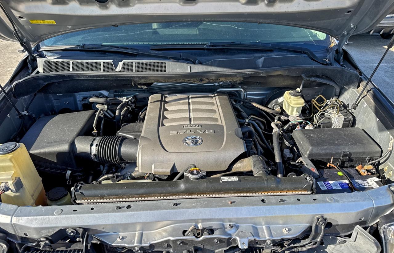 TOYOTA SEQUOIA PLATINUM