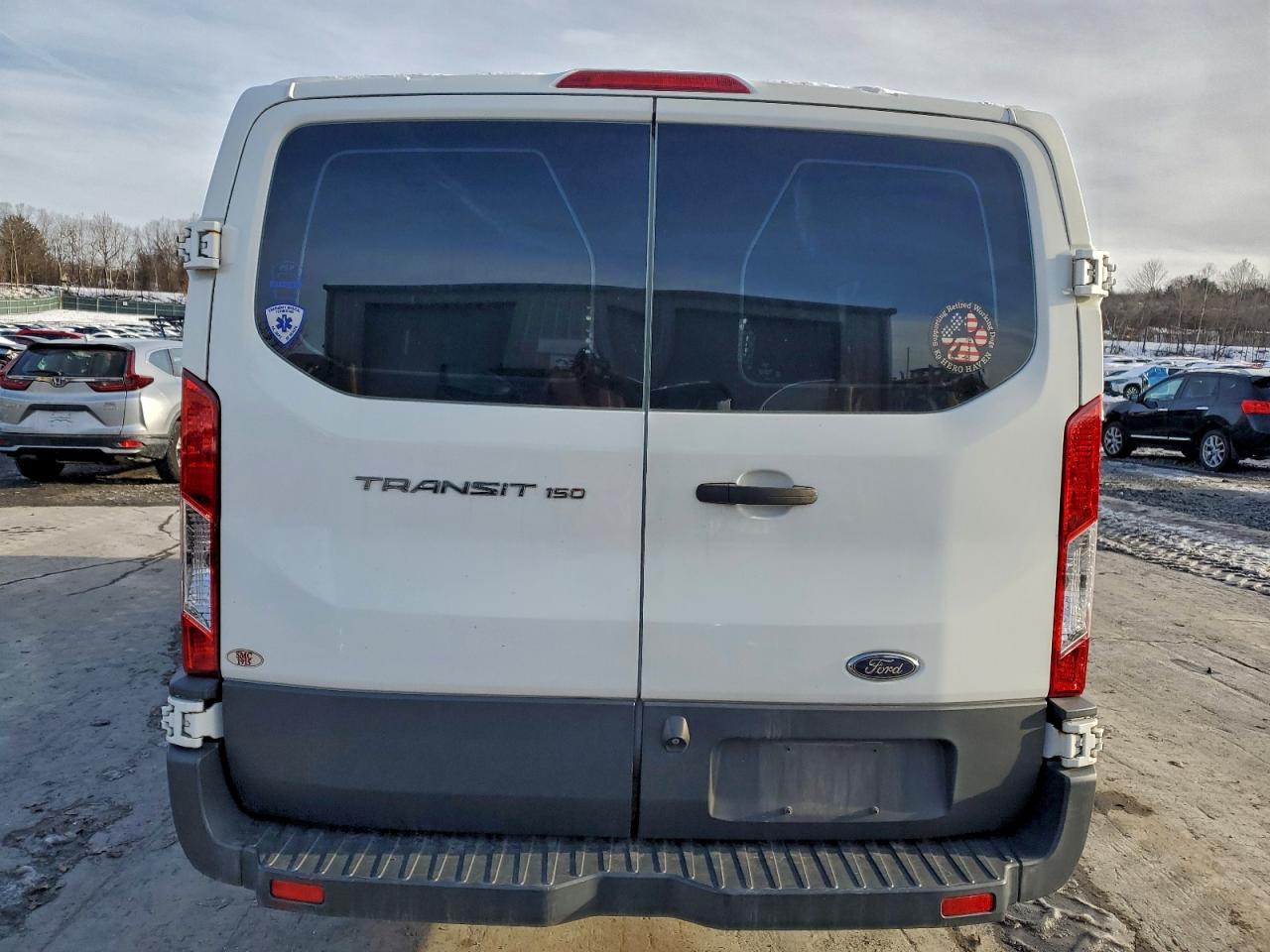 Lot #3308459329 2017 FORD TRANSIT T-