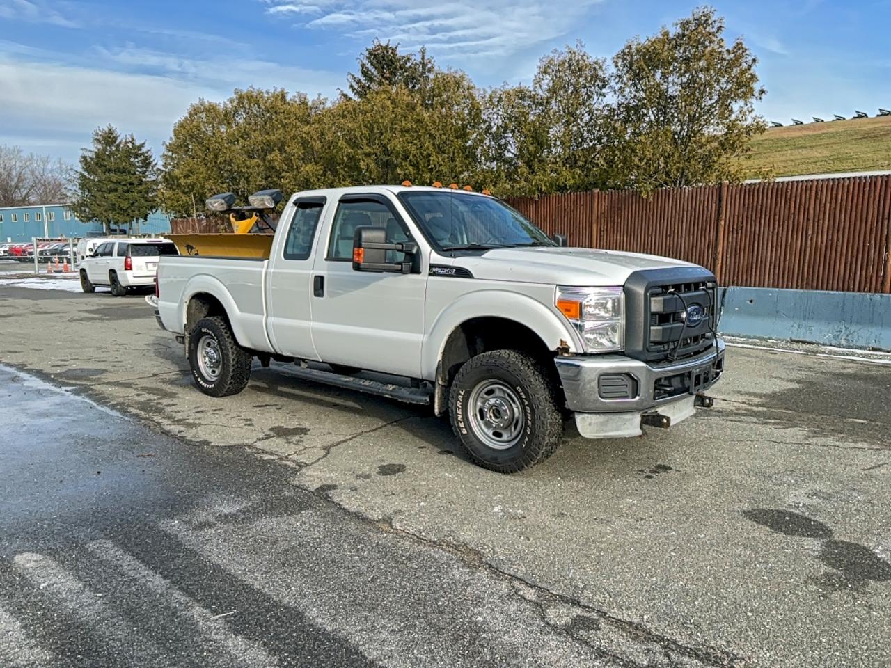 FORD F-250 SUPER DUTY