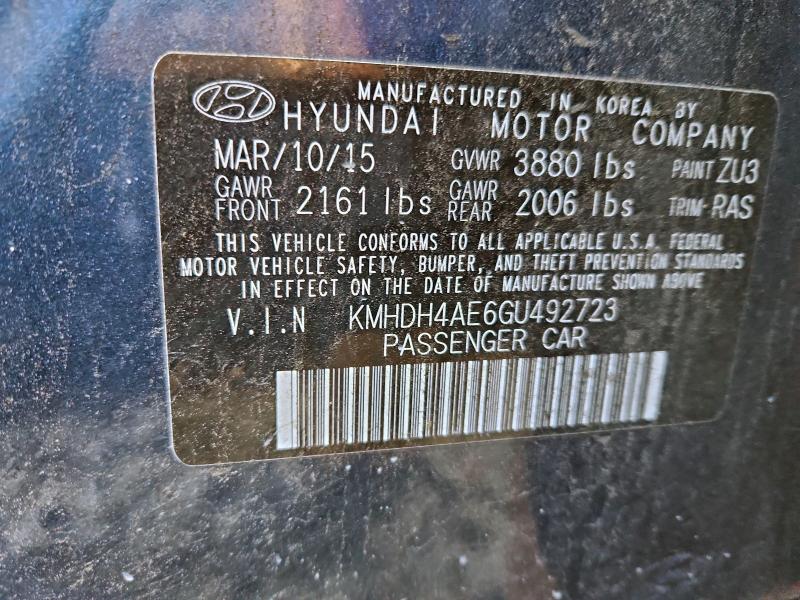 2016 HYUNDAI ELANTRA SE #3301818361