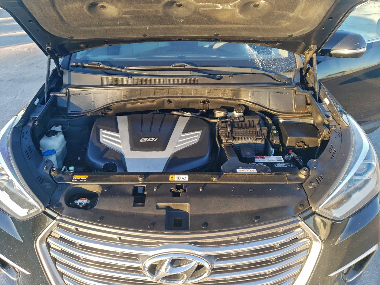 Lot #3317727078 2018 HYUNDAI SANTA FE S