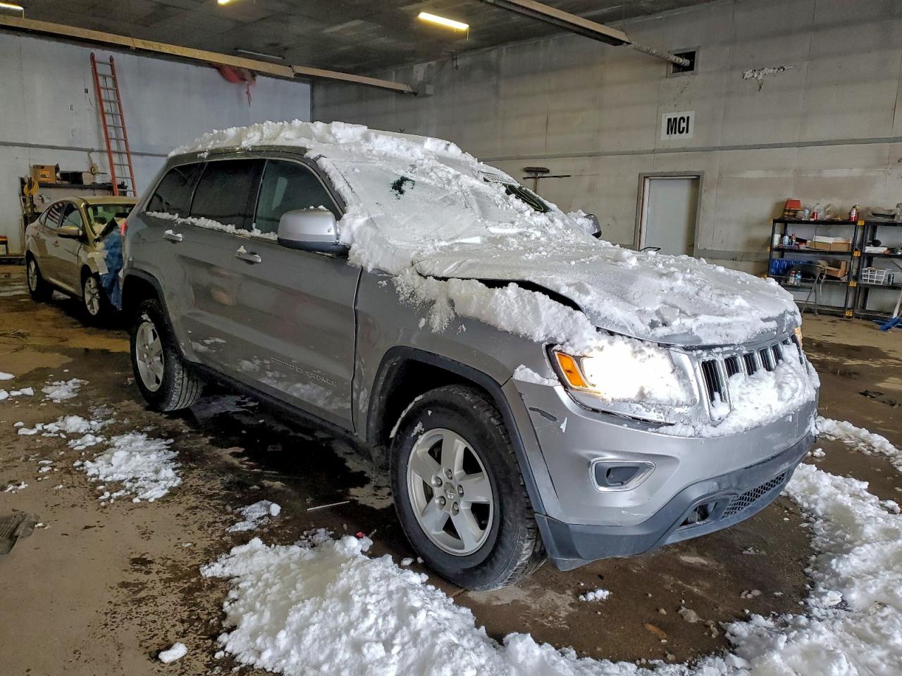 JEEP GRAND CHEROKEE LAREDO