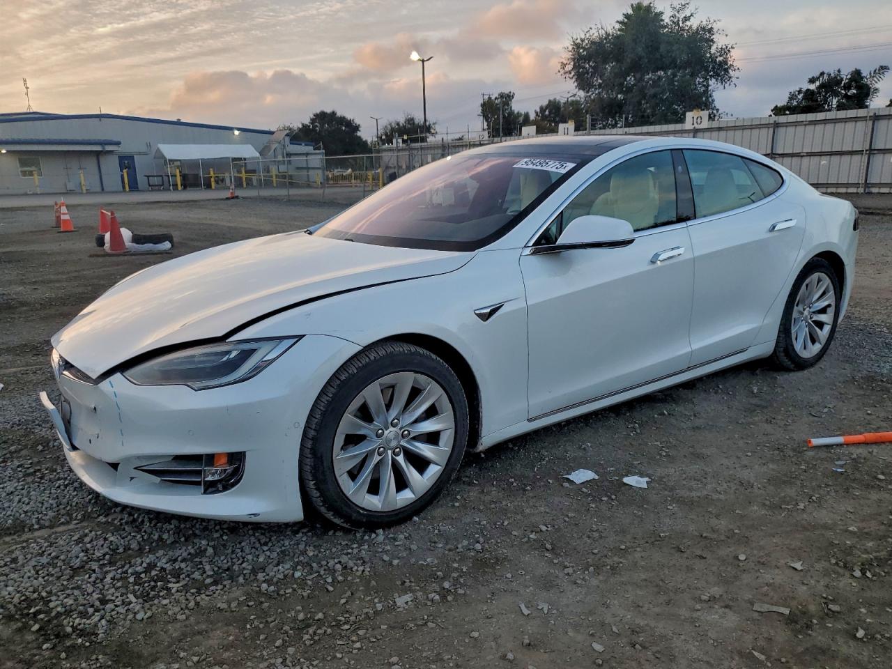 TESLA MODEL S