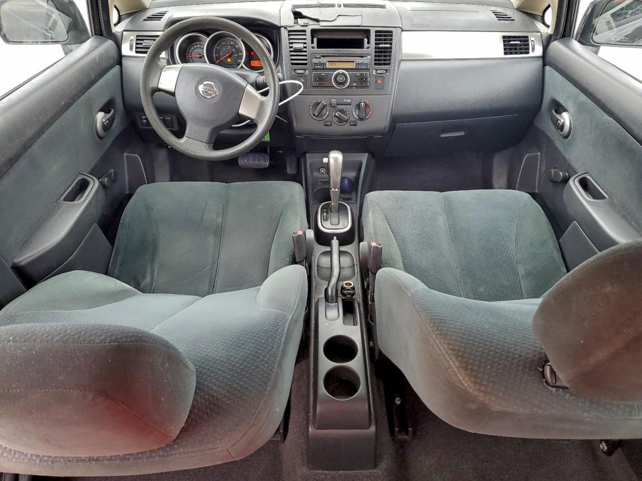 Lot #3315938090 2010 NISSAN VERSA S