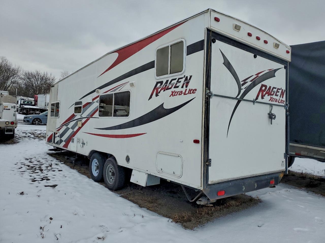 Lot #3305178017 2005 RAGE'N XTRA LITE