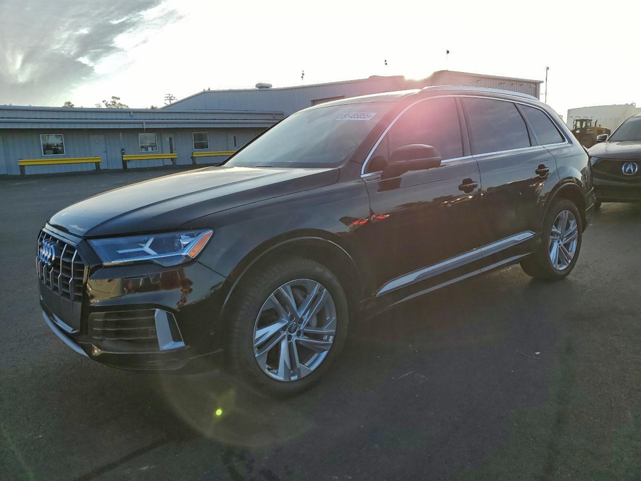 AUDI Q7 PREMIUM PLUS